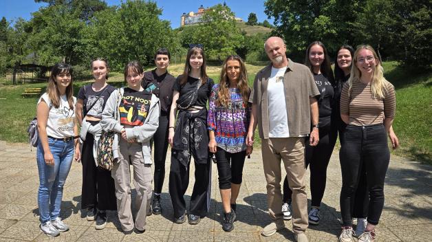 Studentky sociální práce pomáhaly v romských osadách
